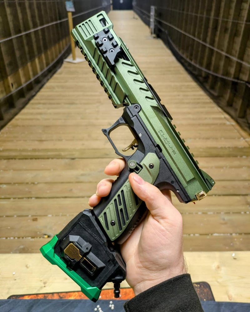 AAP-01 Custom HPA Build (Fully Assembled) - Master Chief (+ Small Hard Case)