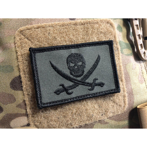 JTG Vintage Pirate Skull & Crossbones Fabric Patch - Ranger Green
