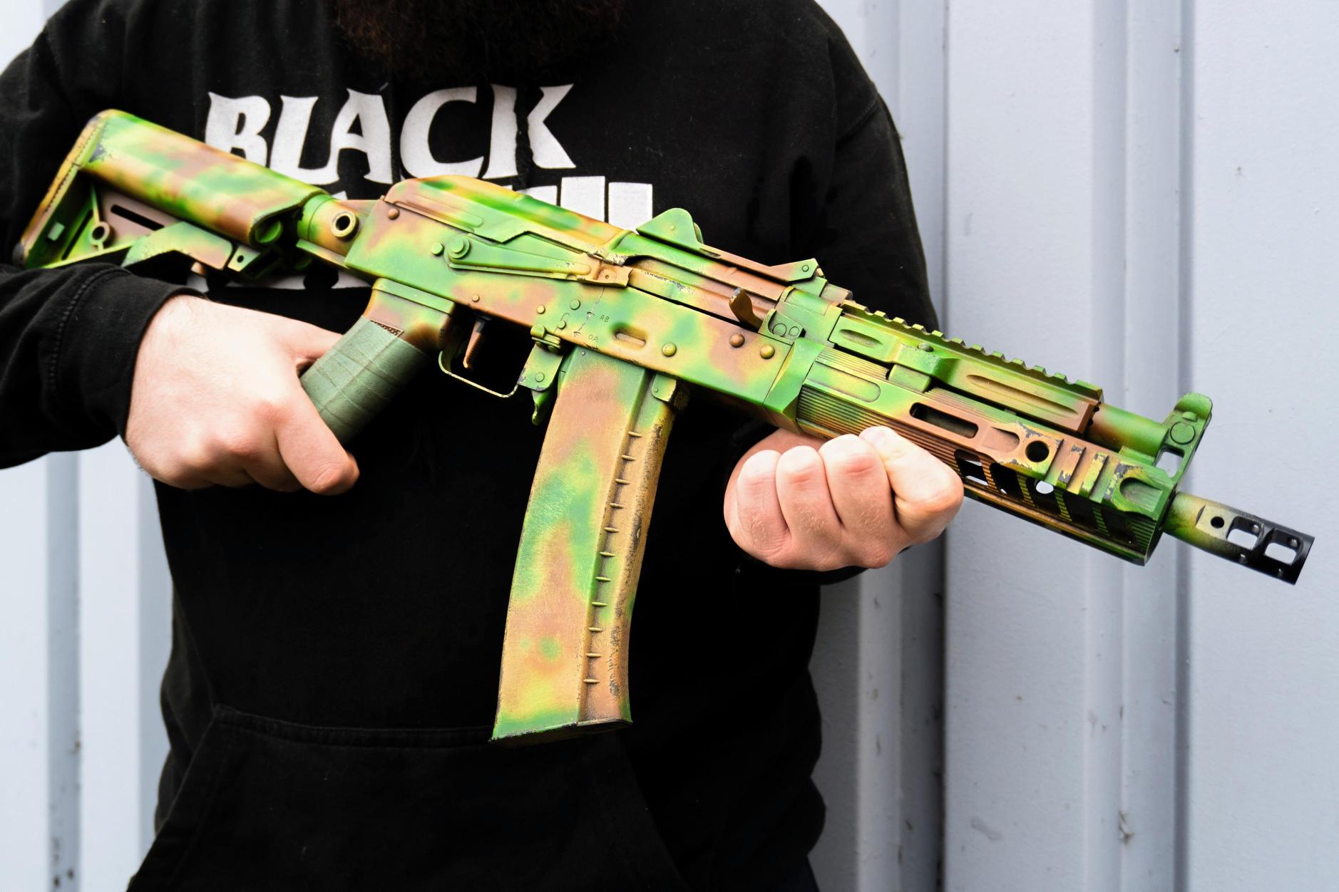 BZ x GearTech Custom-Painted Raven Evolution ORE AKS74U-TAC AEG + 3x 200 Round Mid Cap Magazines